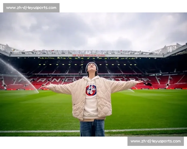 鹿晗 2025 巡演排练现解压新招：花式足球玩转舞台活力